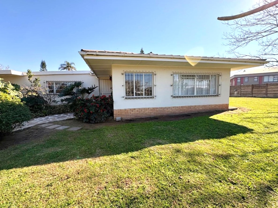 4 Bedroom Property for Sale in Gonubie Eastern Cape